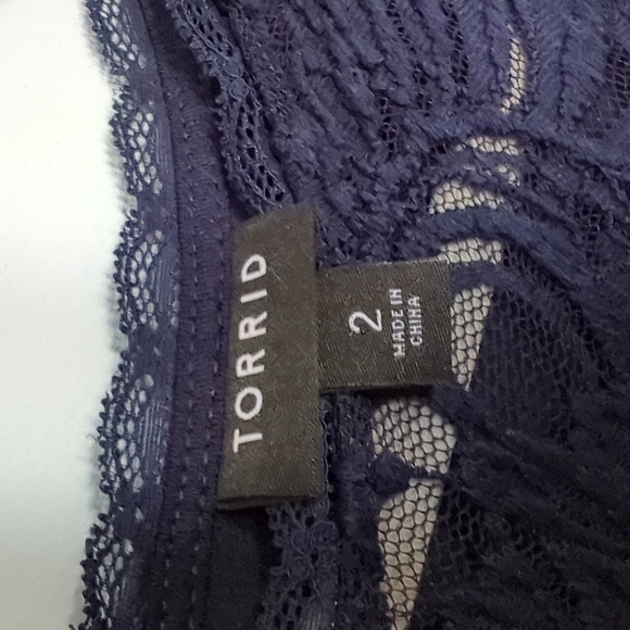 Torrid Plus Size Navy Blue Shirt Silky Soft - Picture 5 of 5